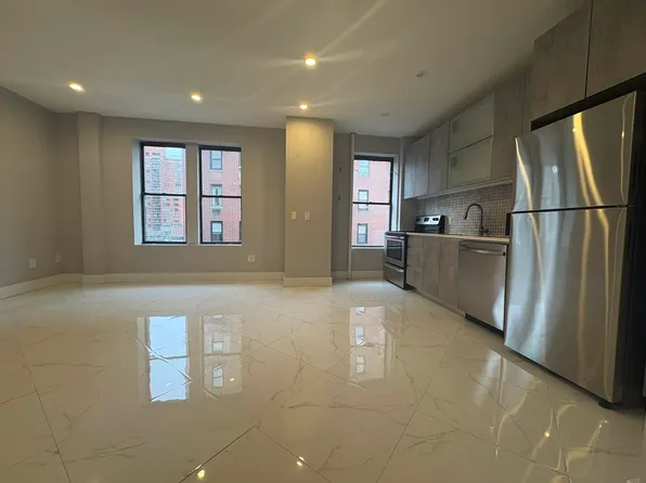 138 East 94th Street image 1 of 13