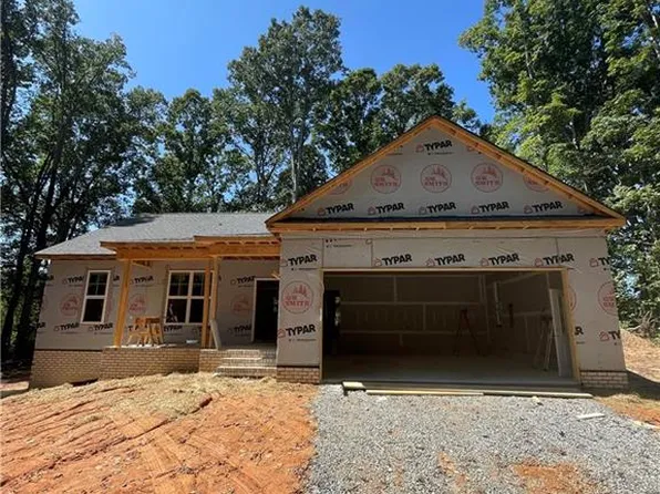518 Aldean Dr, Lexington, NC 27295