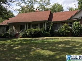 4701 Woodfield Ln, Trussville, AL 35173