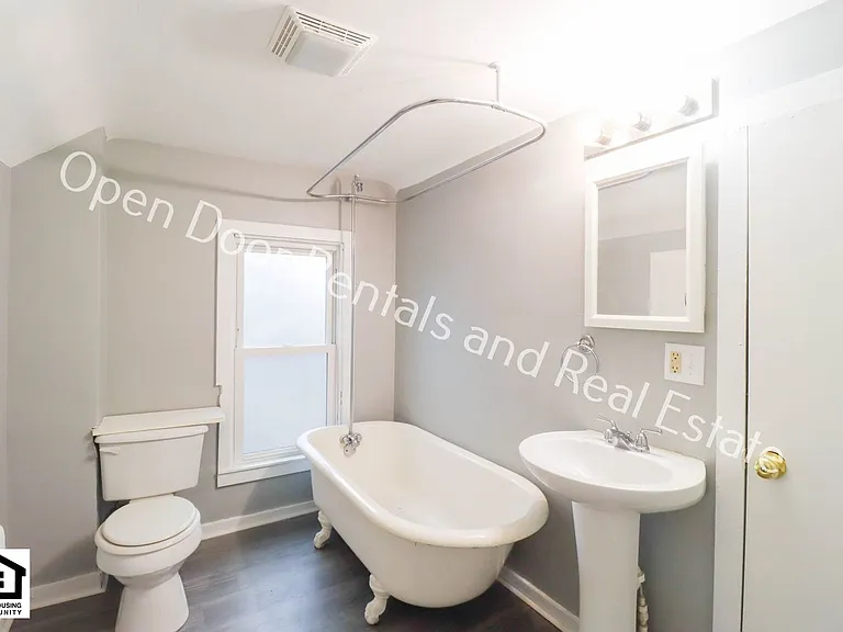 824 Huestis Ave — Photo 5