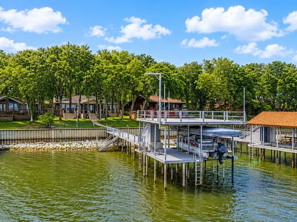 247 Admiral Dr, Gun Barrel City, TX 75156