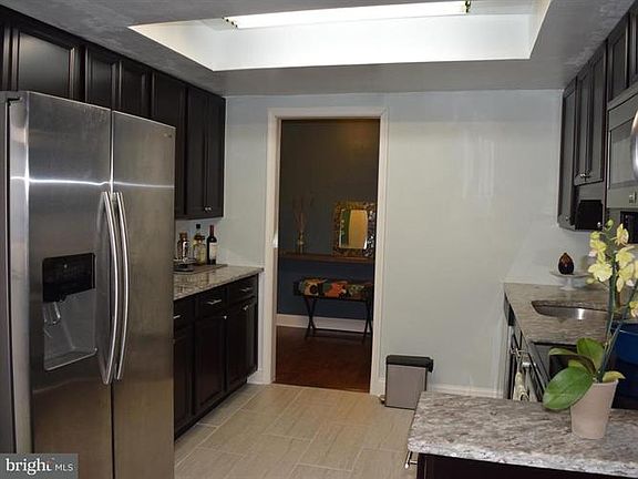 3rd image of 3625 Glen Eagles Dr #2-1B