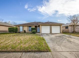 1405 Canyon Springs Dr, La Porte, TX 77571
