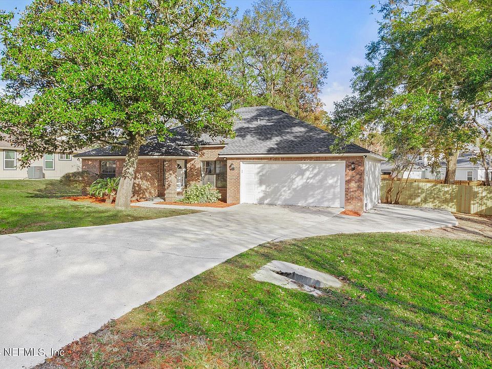 1st image of 1611 PONDEROSA PINE Drive E