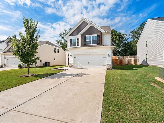 3rd image of 617 Spring Orchard Dr