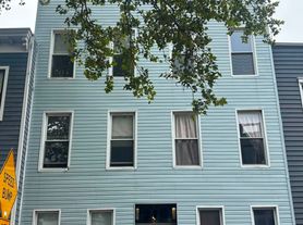 218 21st St, Brooklyn, NY