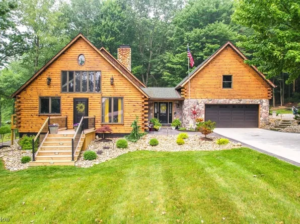 55 Ontario Trl, Malvern, OH 44644