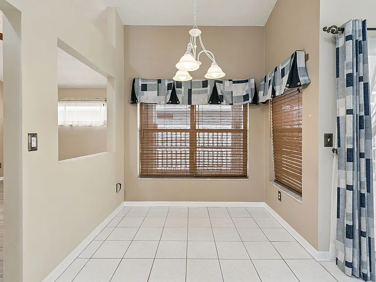 13750 Huntwick Dr — Photo 13