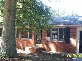 1815 Old Canton Rd, Marietta, GA 30062