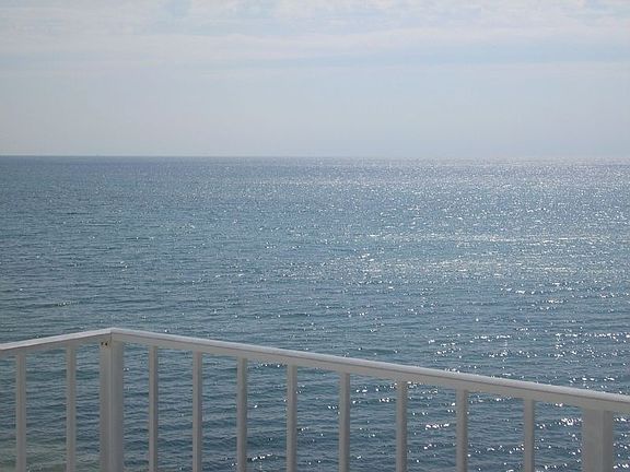 3rd image of 117 Coco Plum Dr #A2