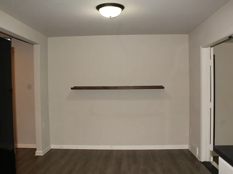 2103 Foxfire Dr — Photo 9