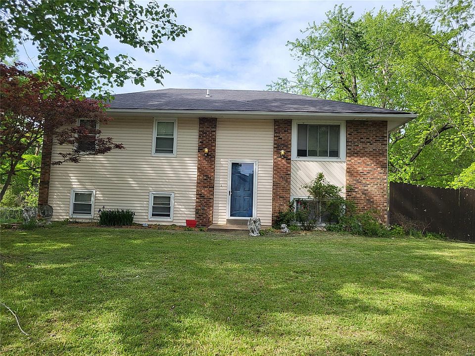 1st image of 3102 Aspen Dr