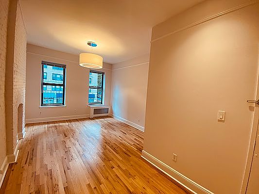 1st image of 642 Amsterdam Ave #2B