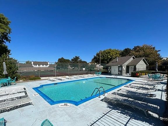 5th image of 39308 Heatherheath Dr