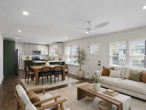 3rd image of 681 Home Ave SE
