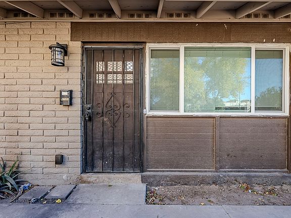 2nd image of 4720 E Belleview St