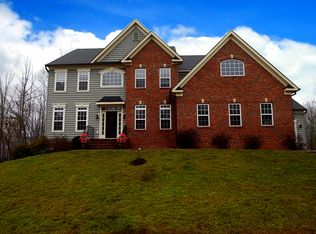 48 Noel Dr, Fredericksburg, VA