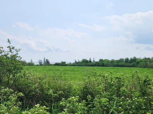 Hebron Rd, Halifax Parish, PE C0B 1H0