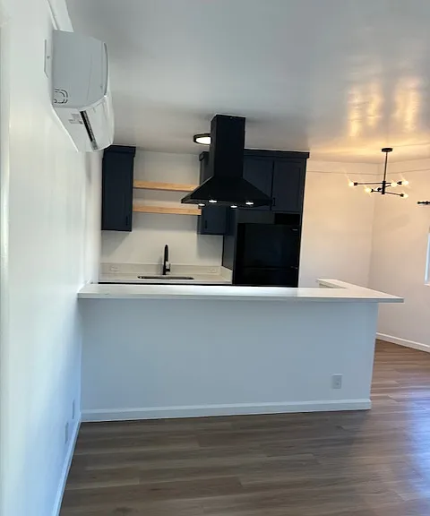 5819 Carlton Way #8 — Photo 3