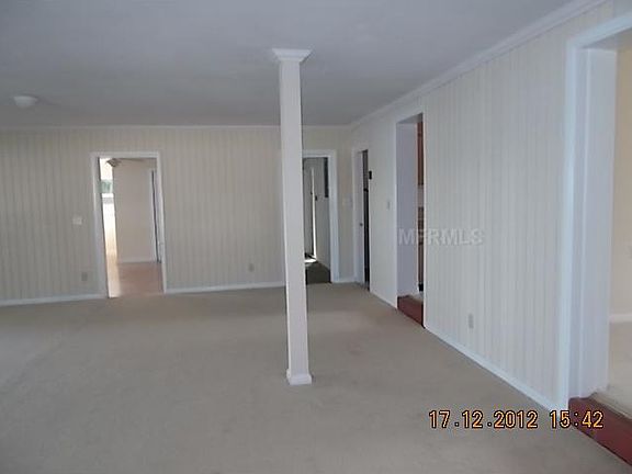 4th image of 610 Lake Deer Dr W