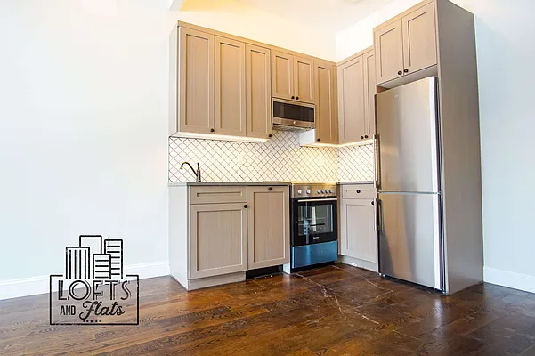 Rented by Lofts and Flats LLC | media 46