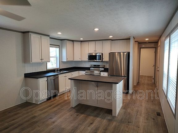 5th image of 113 Arlene Ln