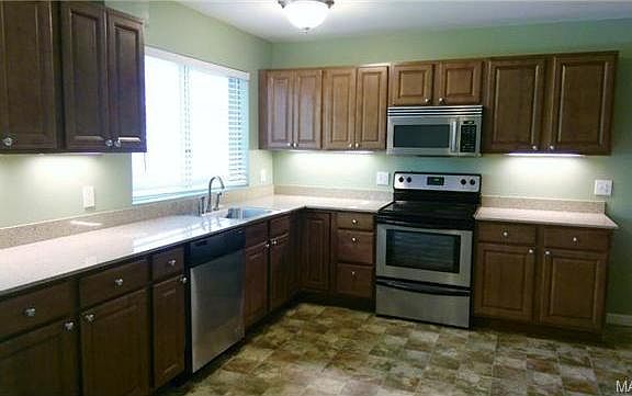 3rd image of 2246 Woodgrass Dr