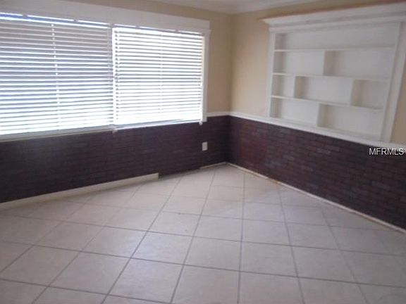 3rd image of 765 Forester Ave