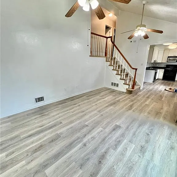 1320 Gabriel Dr — Photo 29