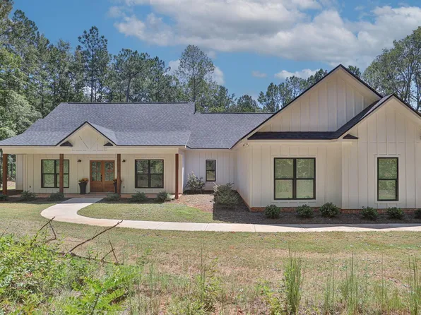 162 Upchurch Dr, Waverly Hall, GA 31831