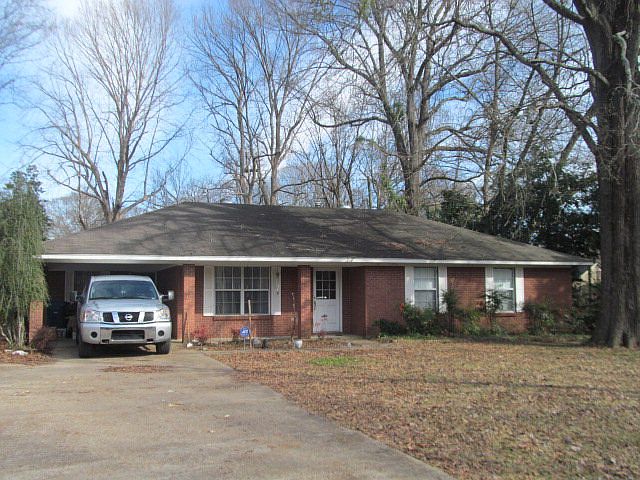 1st image of 204 Panola Ave