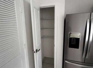 322 NE 5th Pl, Florida City, FL 33034