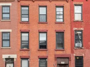 371 Douglass St, Brooklyn, NY 11217