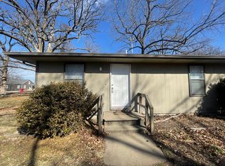 1426A N Lafontaine Ave, Springfield, MO 65802