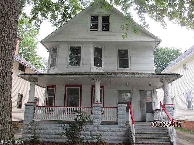 1st image of 2222 W 101st St