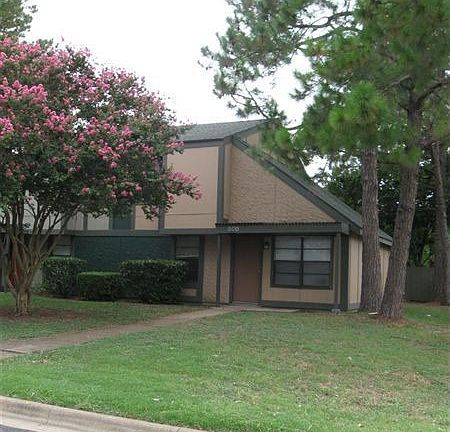 One-Story Exterior