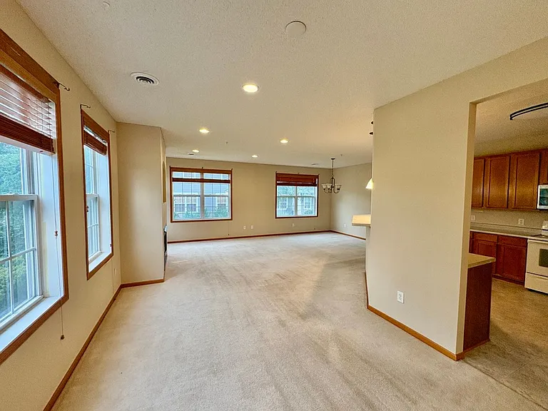 17600 68th Pl N — Photo 25