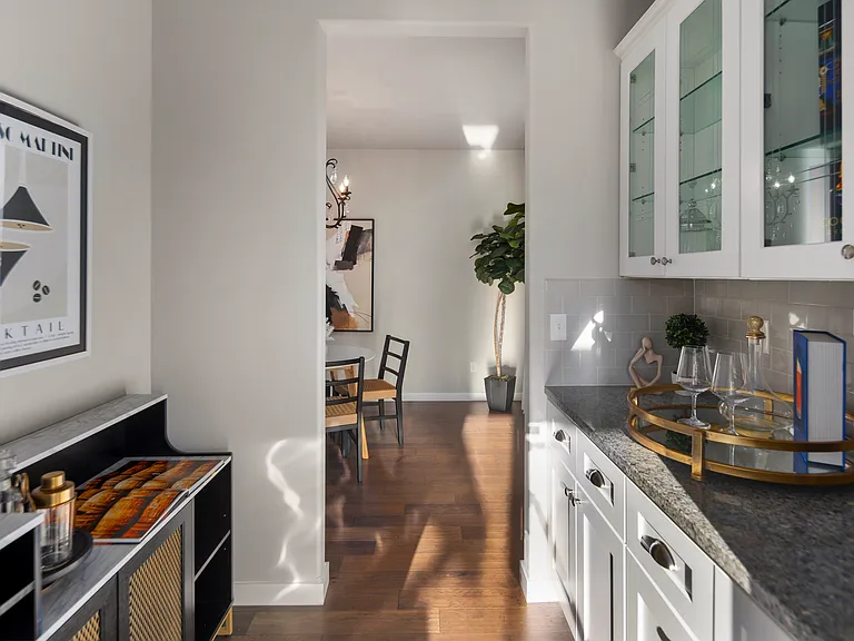 10701 Palisades St SE — Photo 4