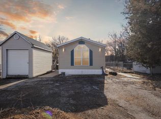 98 Falling Creek Cir, Janesville, WI 53548
