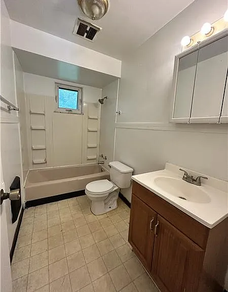 401 Dresden Ave #3 — Photo 5