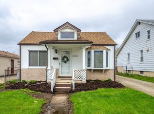 30523 Alger Blvd, Madison Heights, MI 48071