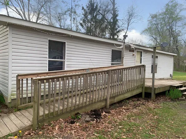 12047 Beech Trl, Hillsboro, OH 45133