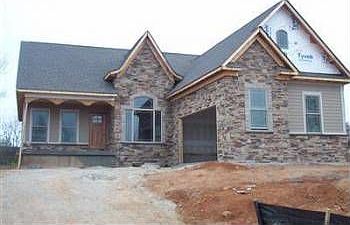 2nd image of 7519 Evergreen Way