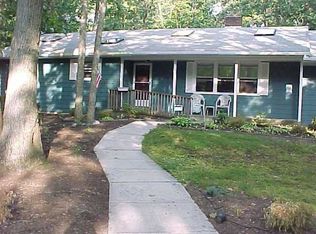 22 Conestoga Ln, Mount Laurel, NJ 08054