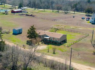 2855 Fawn Rd, Brenham, TX 77833