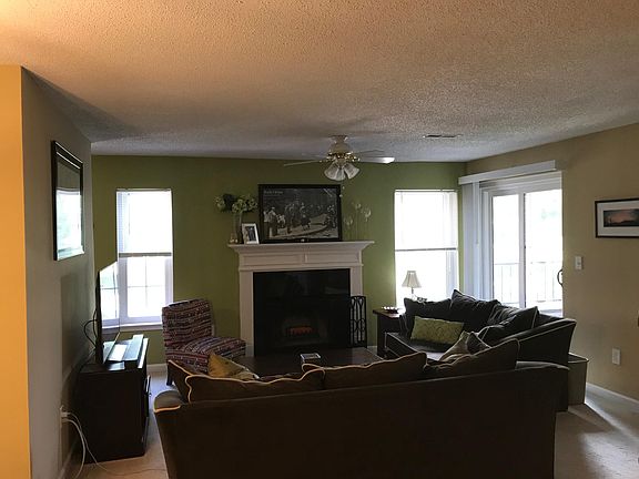 2nd image of 240 Fox Hollow Dr APT 204