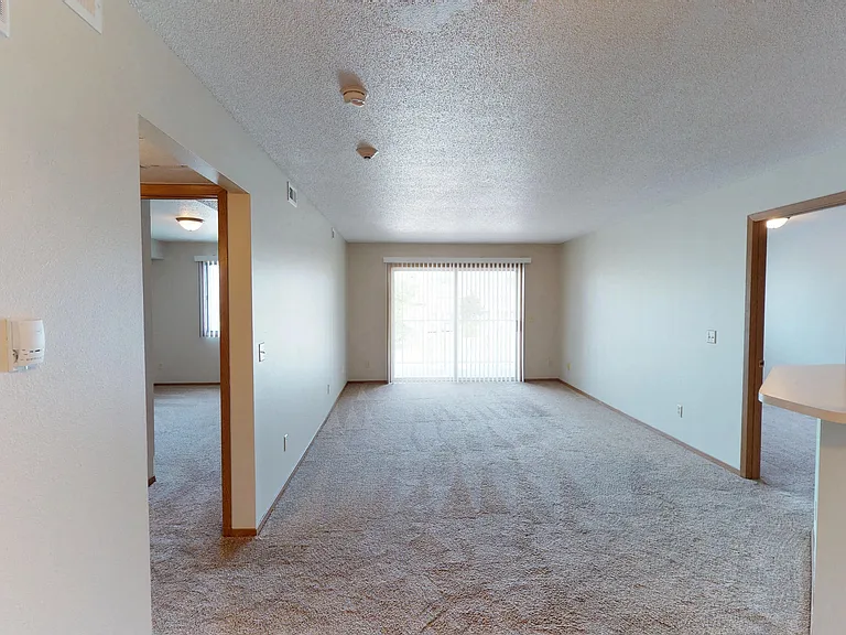 Prairie Winds Apartments — Photo 37