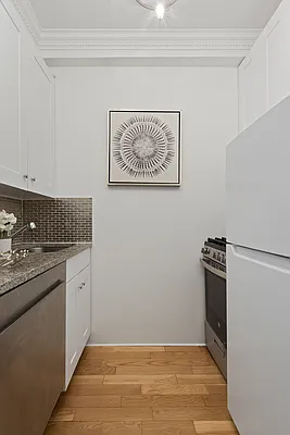 Sold by Compass | media 3