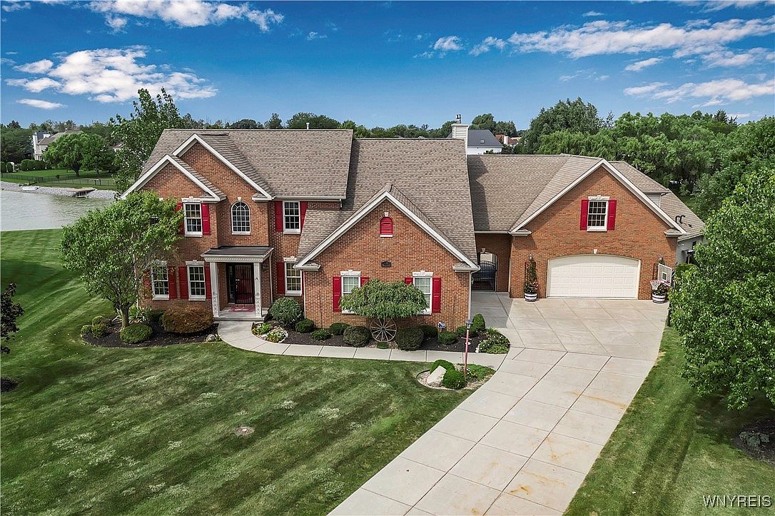8182 Melissa Renee Ct, Williamsville, NY 14221 | Zillow