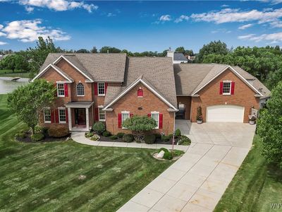 8182 Melissa Renee Ct, Williamsville, NY, 14221
